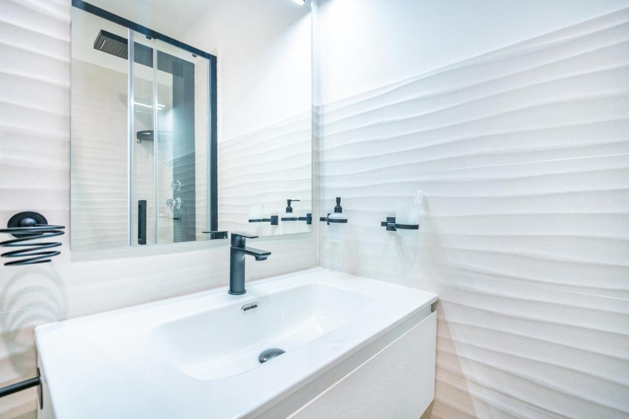 Sunscape Rooms Cagliari City Center Eksteriør billede